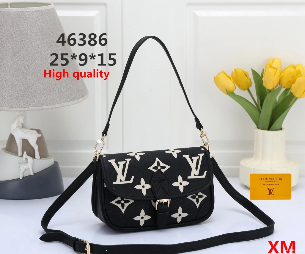 Louis Vuitton 351 Soft Women For Bags Messenger 0909